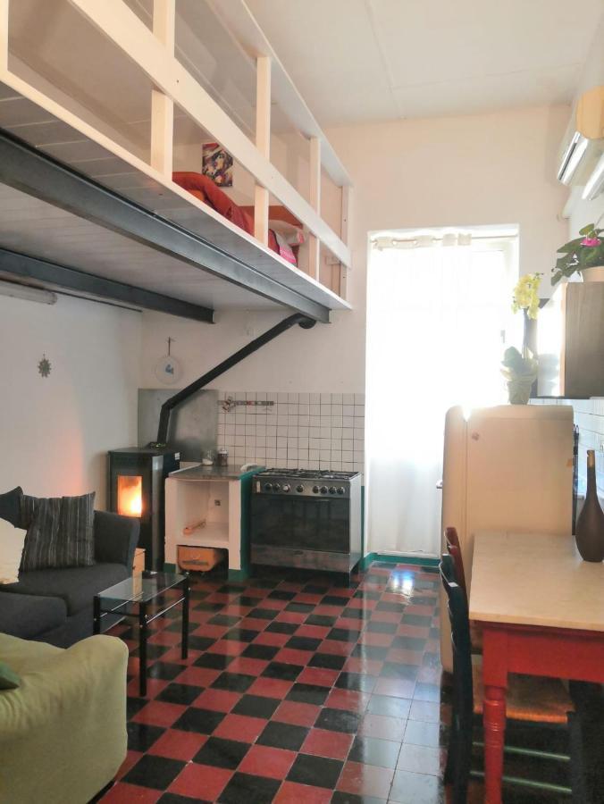 Affascinante Monolocale In Palazzo Storico, 50Mtr Da Piazza Azuni Apartment Sassari Exterior photo